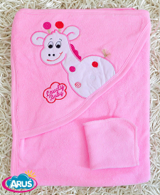 Okrycie kapielowe ręcznik + myjka 80x90 (różowa żyrafka)